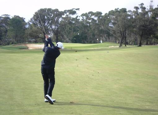 Seve_approach_to_9.jpg